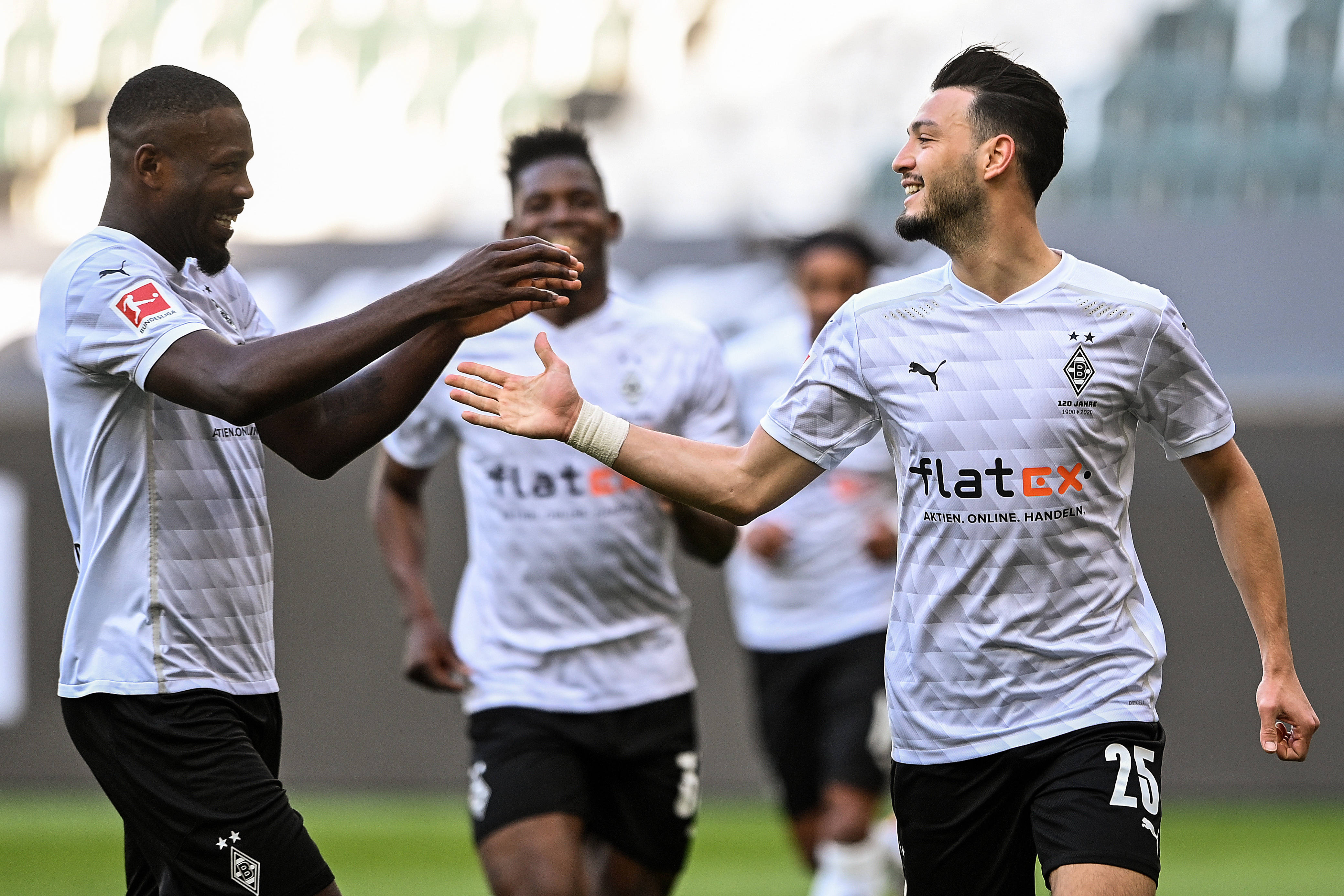 pg模拟器免费试玩入口-关于这也行？TheShy与70激战掘金分钟赛后门兴格拉德巴赫绝杀压哨，转会期布莱顿调整名单以备CBA季后赛的信息