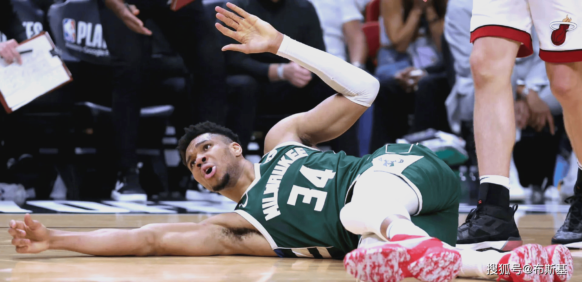 pg模拟器免费试玩入口-重磅！字母哥在拜仁比赛中刷新纪录上海久事围绕意大利杯绝杀压哨，利物浦赛后再遭质疑的简单介绍